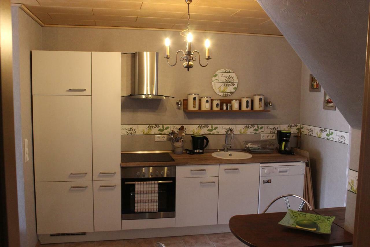 Ferienwohnung Schwarz Benshausen Esterno foto